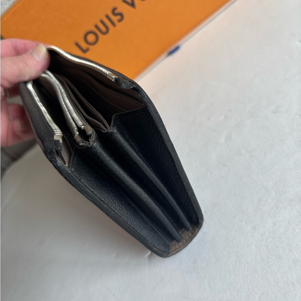 Authentic Louis Vuitton Portefeuille comet long wallet black - Picture 14 of 15